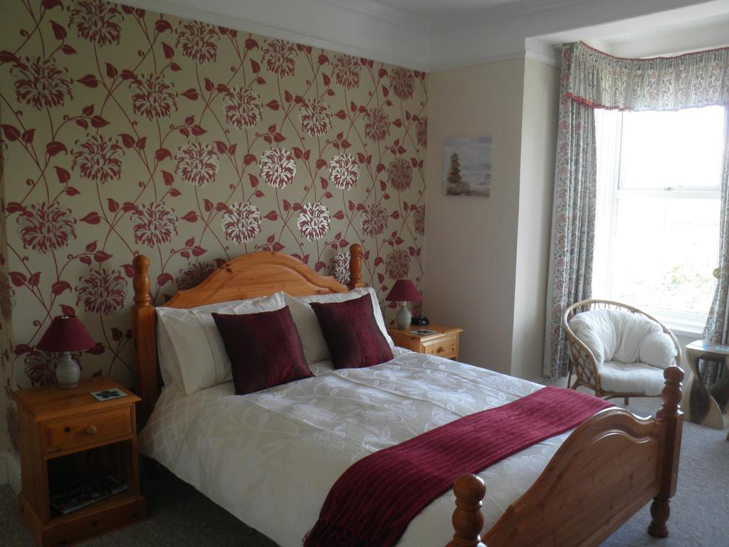 Fern Villa B&B Fishguard Habitación foto